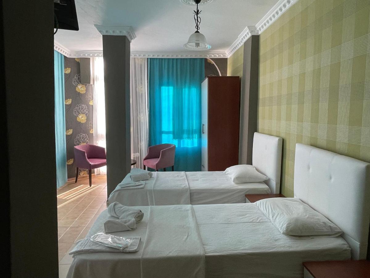 Tayfun Hotel Mordogan Bagian luar foto
