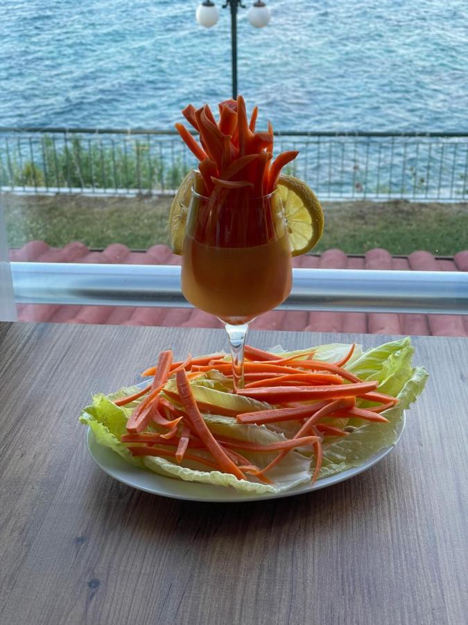 Tayfun Hotel Mordogan Bagian luar foto