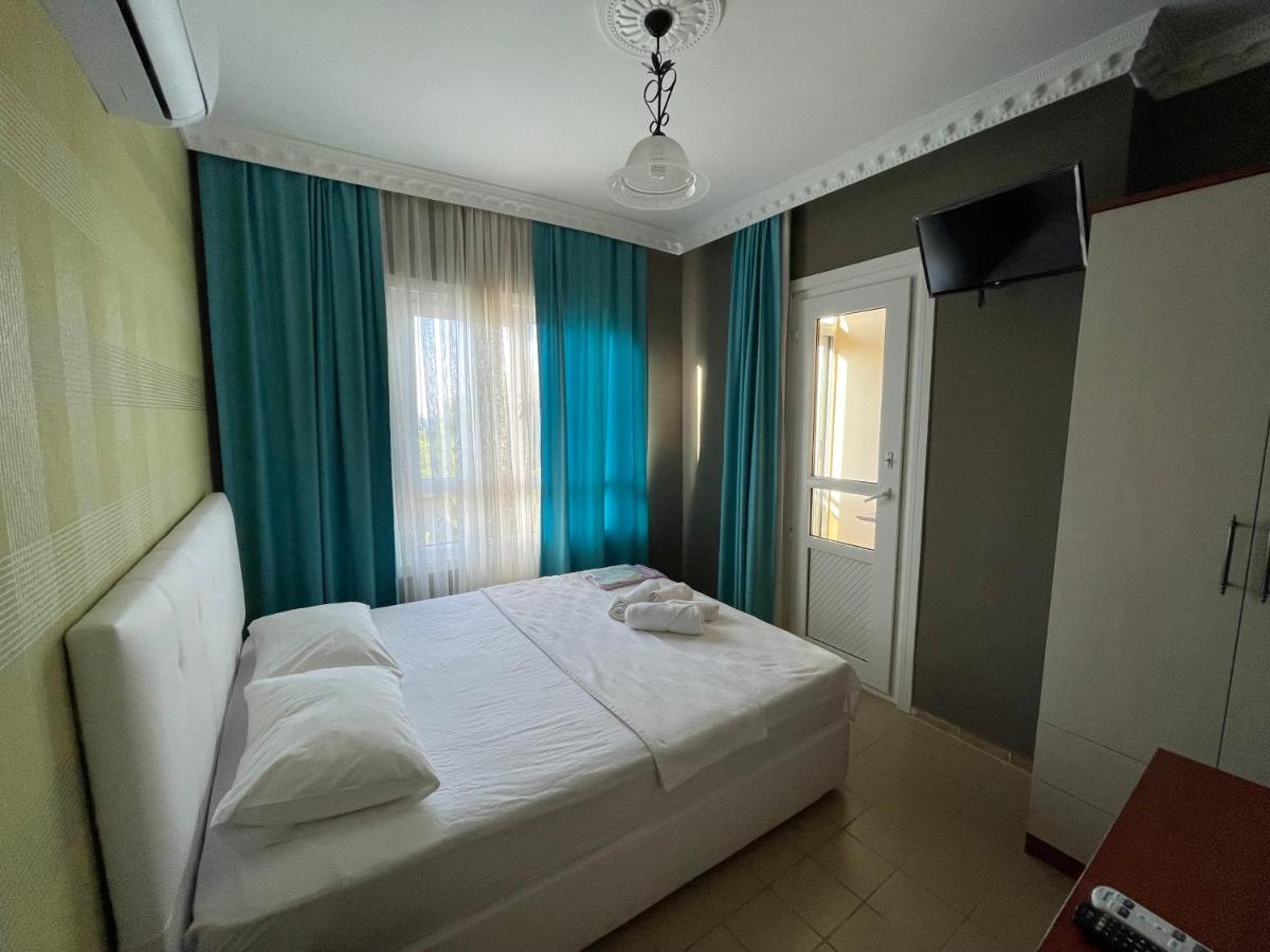 Tayfun Hotel Mordogan Bagian luar foto