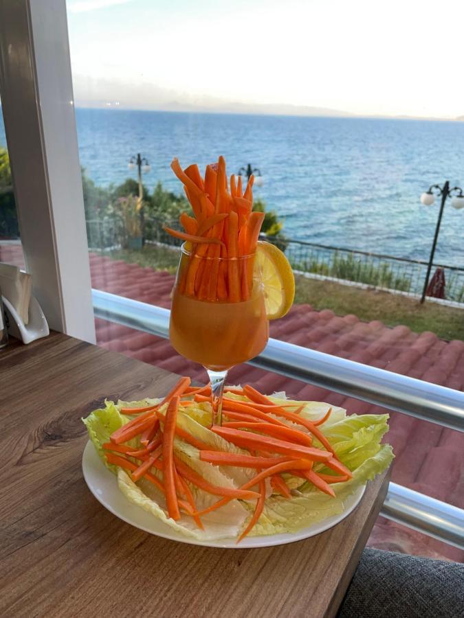 Tayfun Hotel Mordogan Bagian luar foto