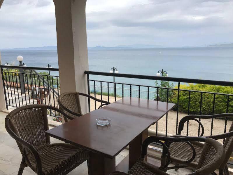 Tayfun Hotel Mordogan Bagian luar foto